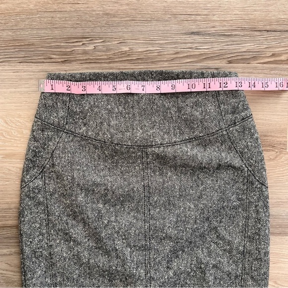 Express Women’s Gray Wool Blend Skirt - Picture 8 of 9